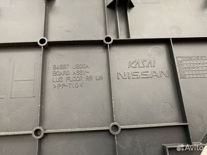 Обшивка багажника Nissan x Trail t31