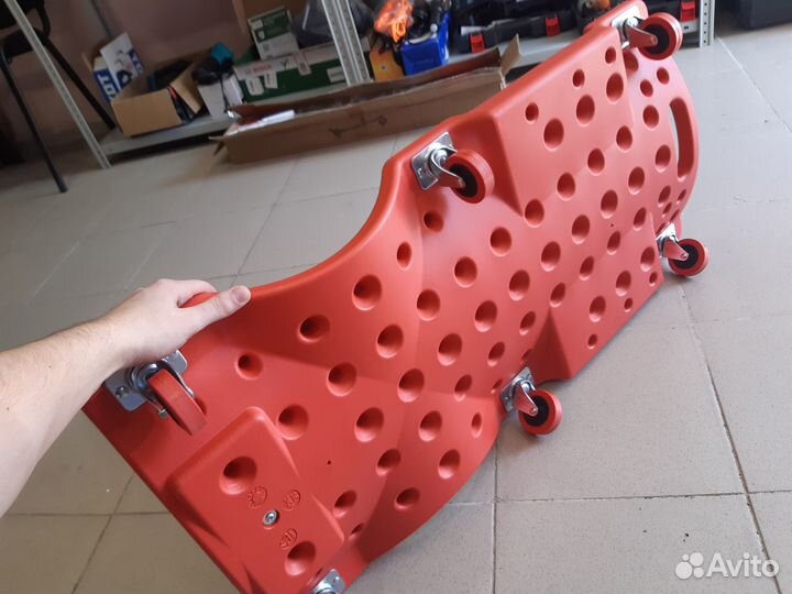 Лежак для механика