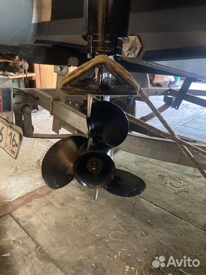 Моторная лодка