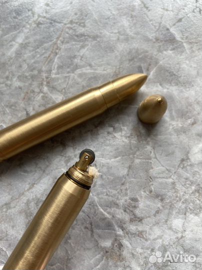 Бензиновая зажигалка