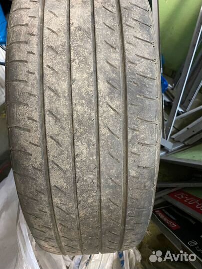 Yokohama BluEarth E51 225/60 R18 100H