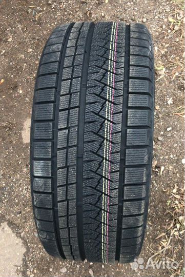 Triangle PL02 275/40 R20 106V