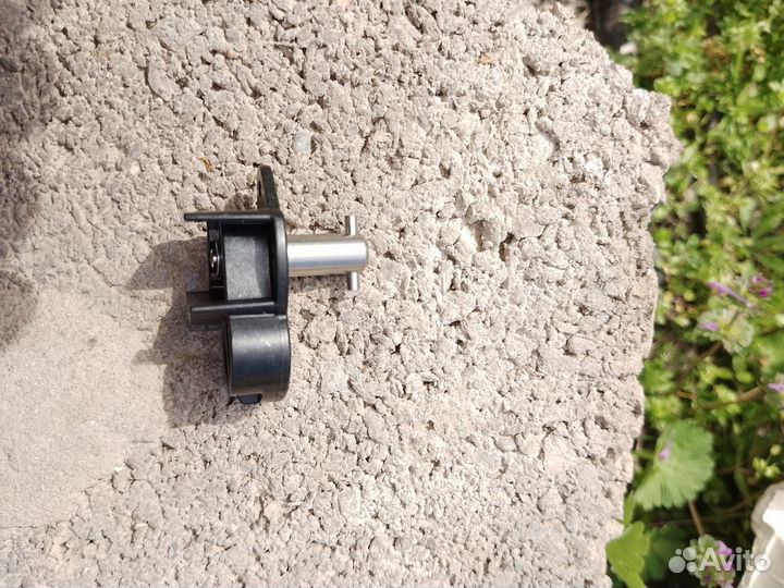 Фиксатор реджект кассеты кассы ncr