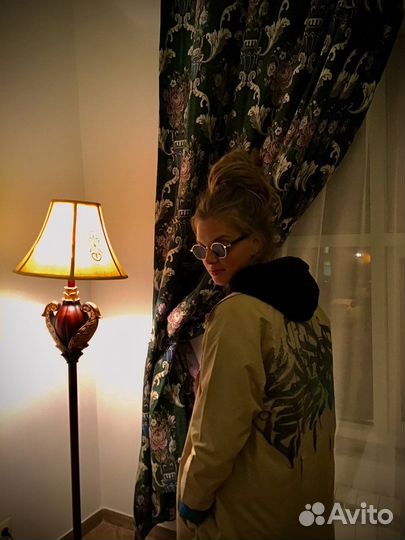 Граффити, каллиграфия, роспись стен и холстов