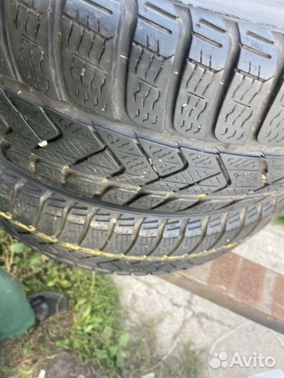 Pirelli Winter Sottozero 3 215/60 R16 95H