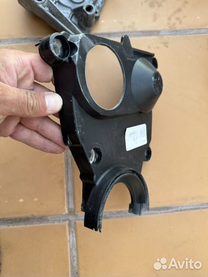 Крышка ремня грм Renault Logan K7M