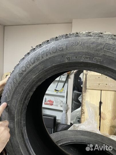 Gislaved Nord Frost 200 215/6 R17