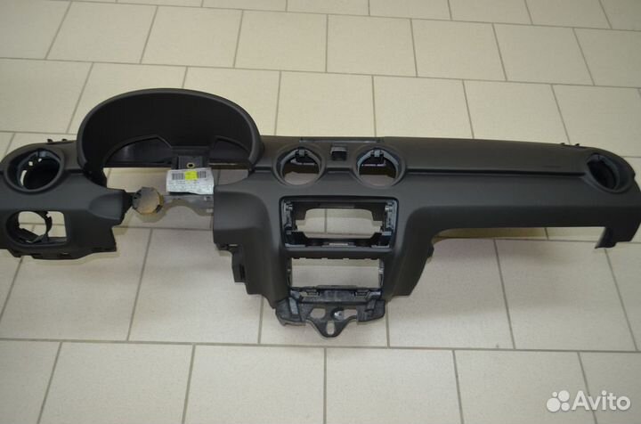 Торпедо панель приборов Ауди А1