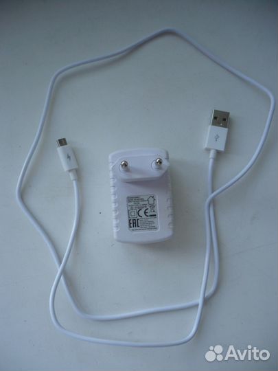 Зарядное устройство для телефона