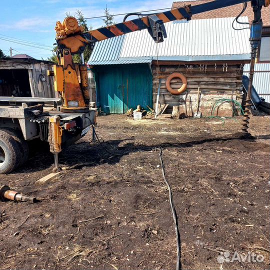 Автобетононасос Isuzu Elf, 1993