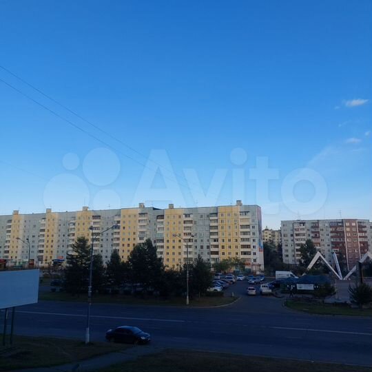 2-к. квартира, 52 м², 2/9 эт.