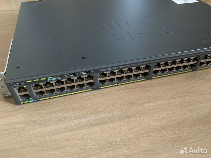 Cisco ws c 2960 X - 48 TS LL