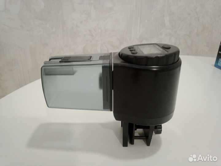 Автоматическая Кормушка для рыб