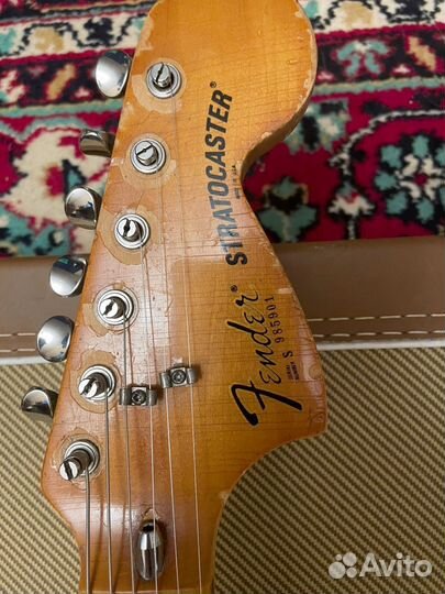 Электрогитара fender stratocaster 1979