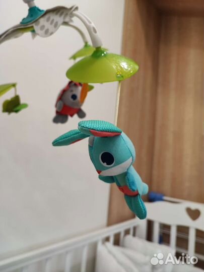 Мобиль tiny love бумбокс солнечная поляна