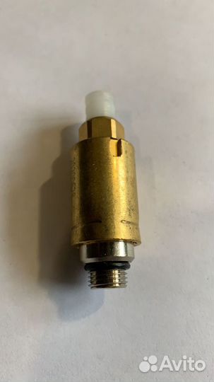 Клапан пневмоподушки VW touareg Audi Q7 Porshe