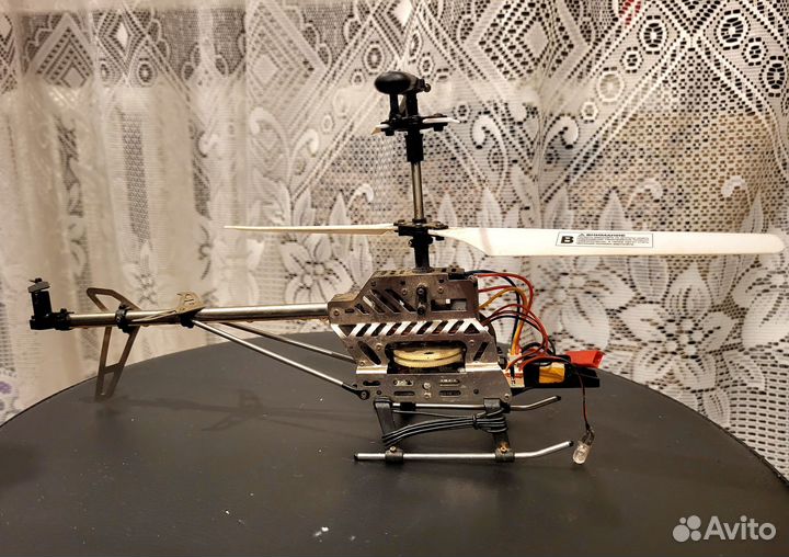 Модель вертолета