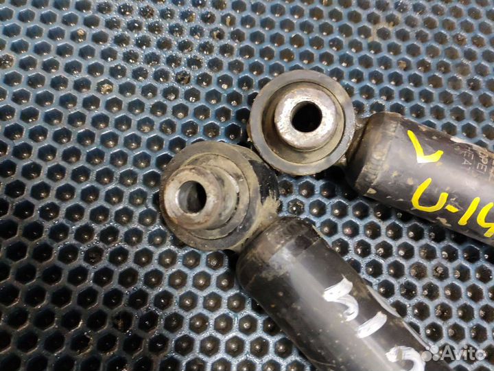 Стойка передняя nissan bluebird u14