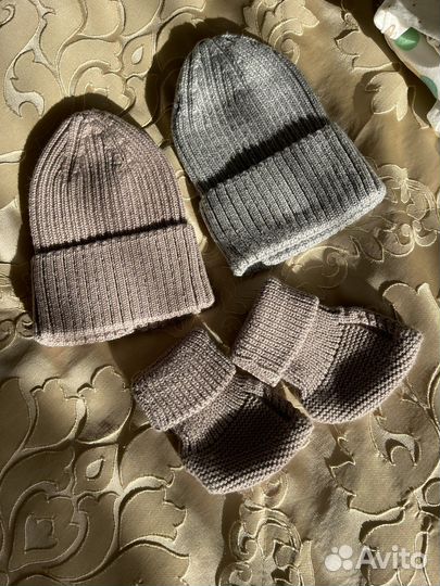 Шапочки и пинетки