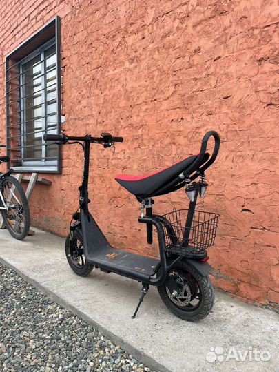 Электроскутер