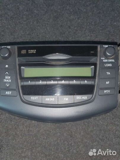Штатная магнитола на toyota rav 4