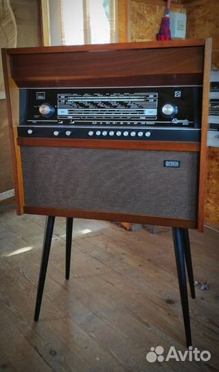 Радиола Ригонда 102