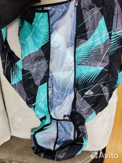 Костюм детский на возраст 6-8 лет