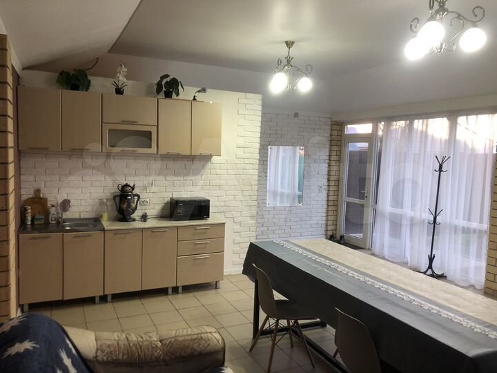 Дом 50 м² на участке 8 сот.