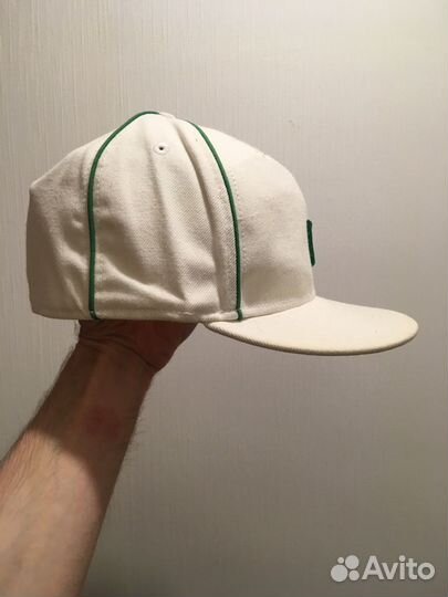 Бейсболка закрытая New Era Burton 7 3/8