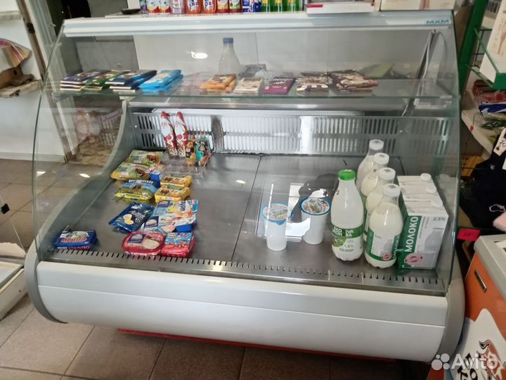 Продам холодильник витринный