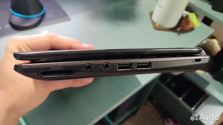 Нетбук Acer Aspire One ZE6