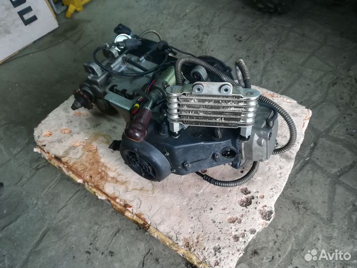 Двс 200 кубов Авантис Хантер. квадроцикл снегоход