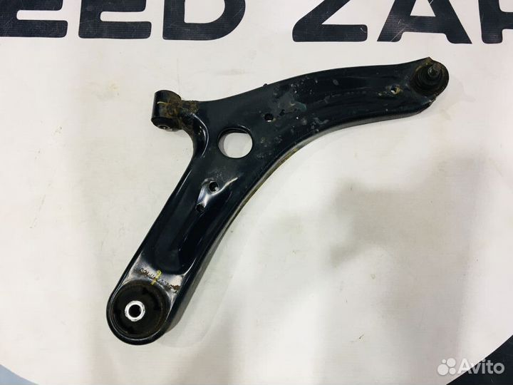 Рычаг передний правый Kia Venga