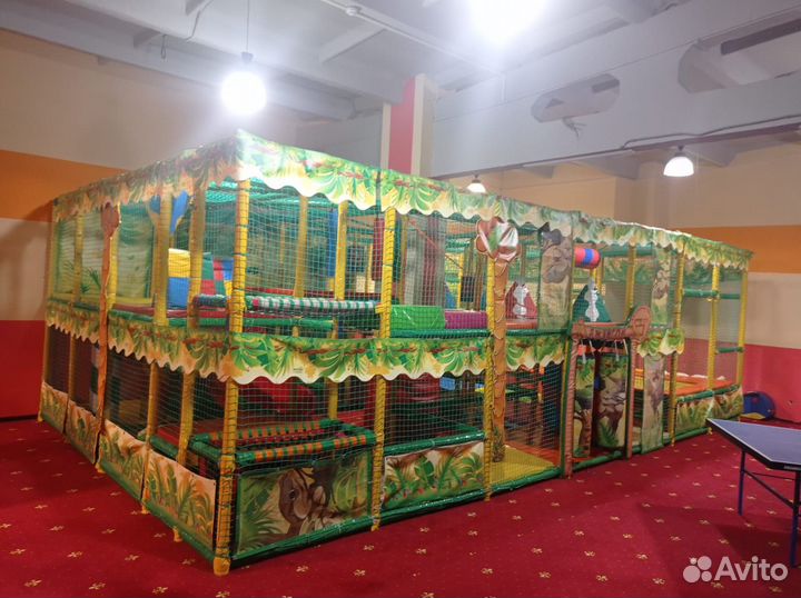Батут,лабиринт,карусель и многое другое