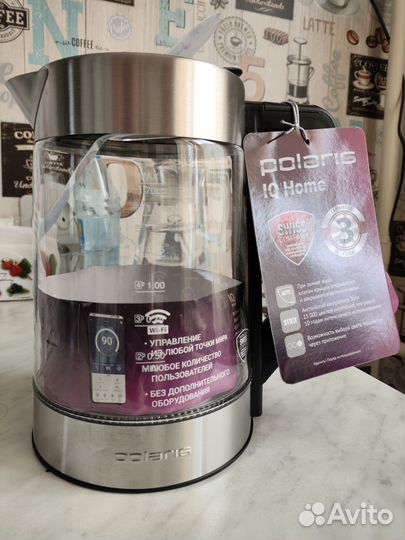 Polaris Электрический чайник wifi IQ Home