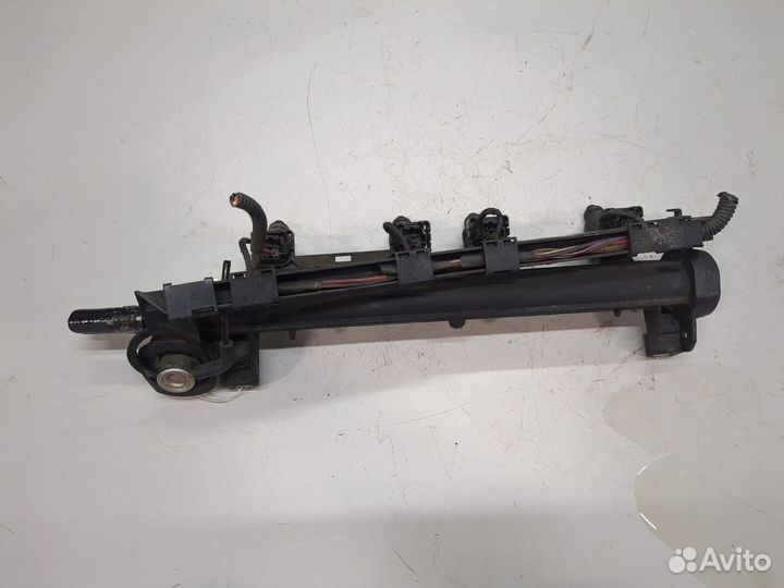 Форсунка топливная Volkswagen Beetle, 2005