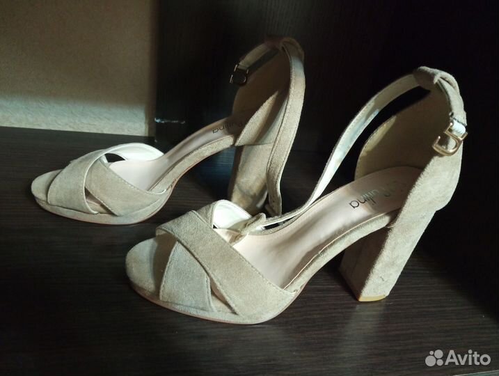 Туфли женские открытые