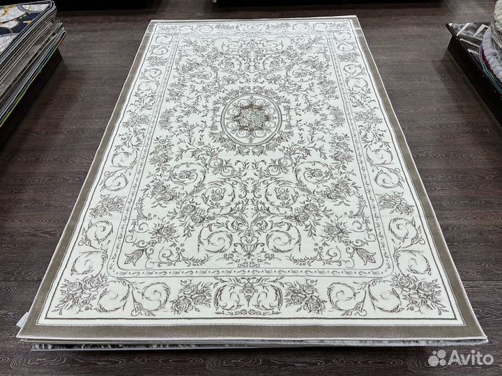 Ковер новый, классический 2х3