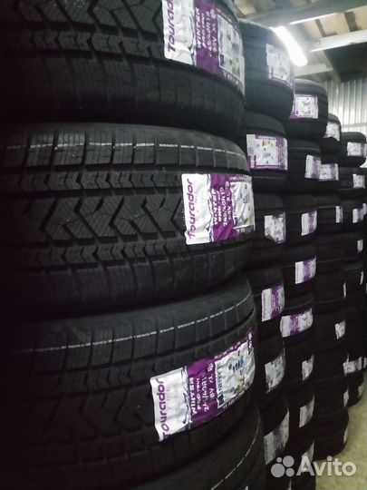 Tourador Winter Pro TSU1 245/45 R18 и 275/40 R18 103V
