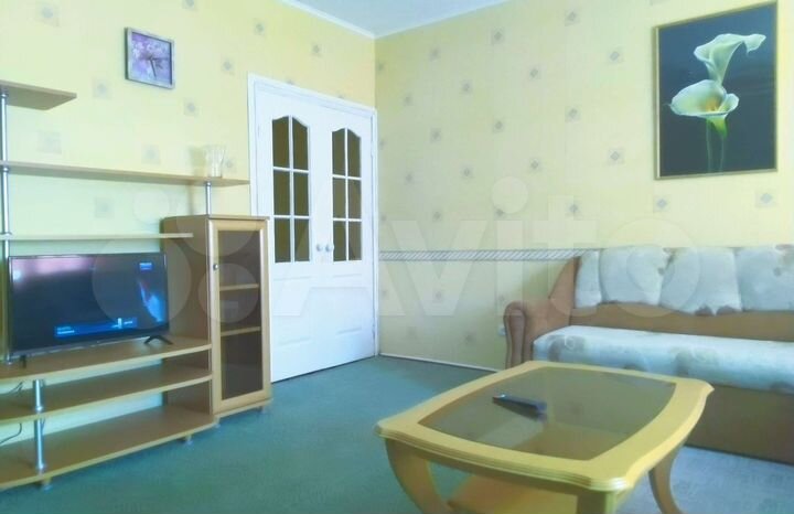 2-к. квартира, 74 м², 4/10 эт.