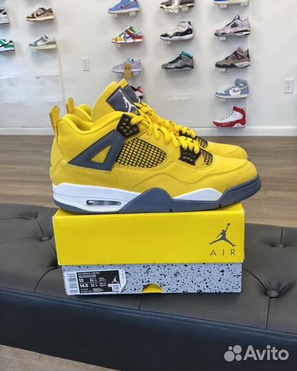 Jordan 4 Retro Lightning (2021)