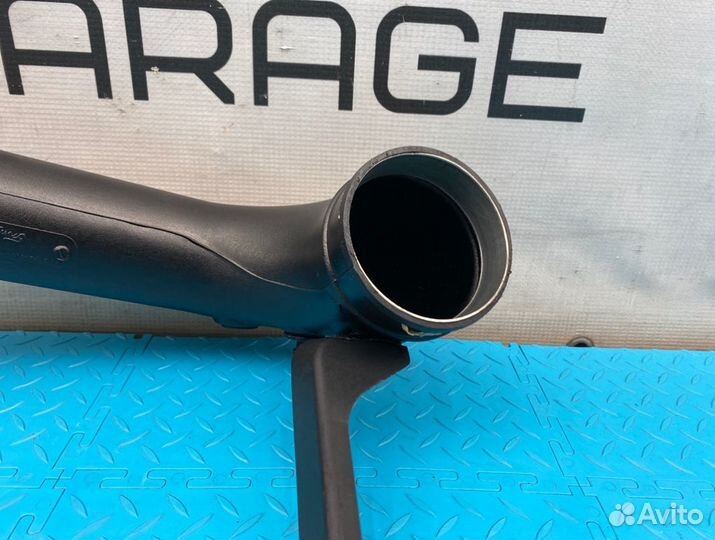 Патрубок воздушный Ford Kuga CBV hydb 2.5 2011