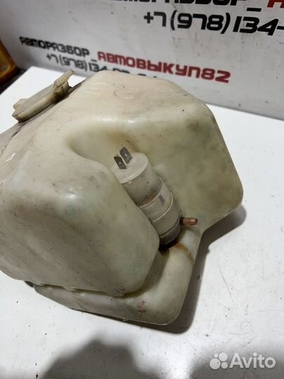 Бачок омывателя Bmw 3 Серия E-36 1.8 1990-1993