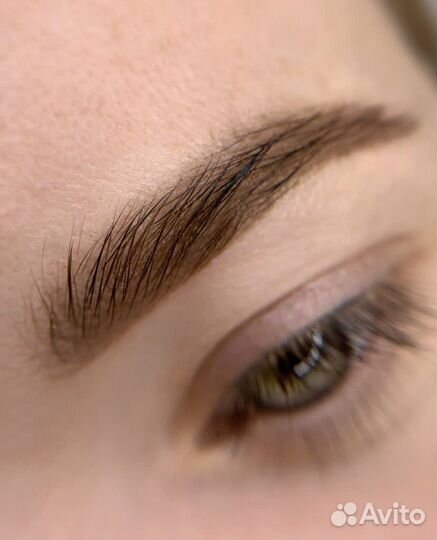 Перманентный макияж бровей губ и век татуаж