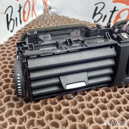 Дефлектор центральный BMW f30 f32 f34 f35