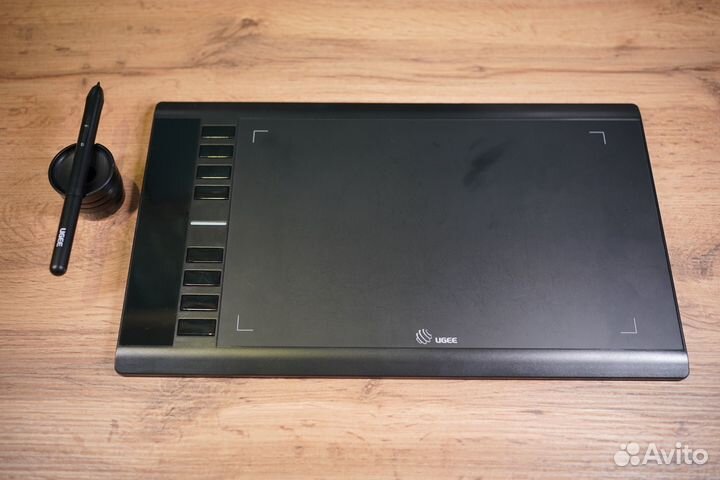 Графический планшет ugee M708