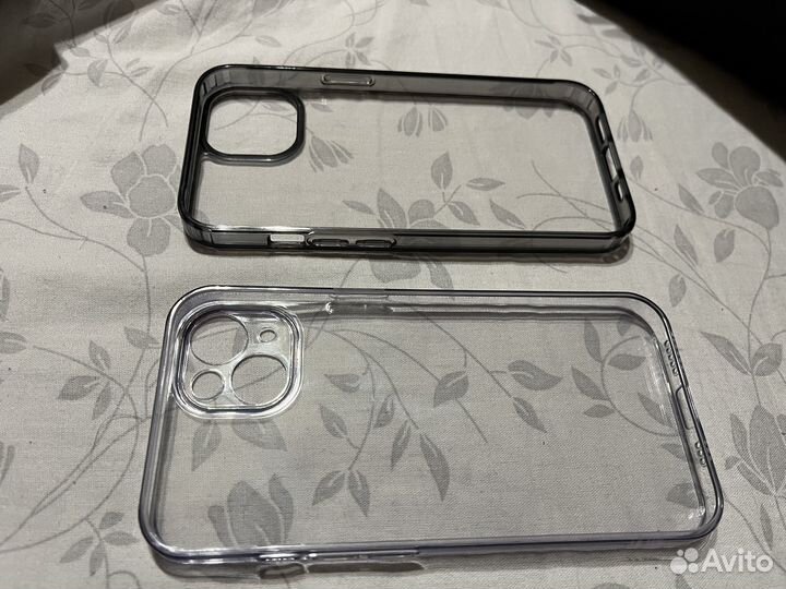 Чехол на iPhone 13