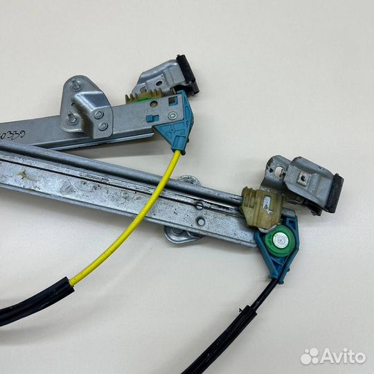 Стеклоподъемник электр. передний правый LADA Grant