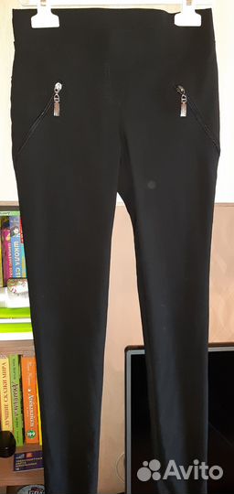 Брюки черные для девочки 128-134 см 7-8 лет
