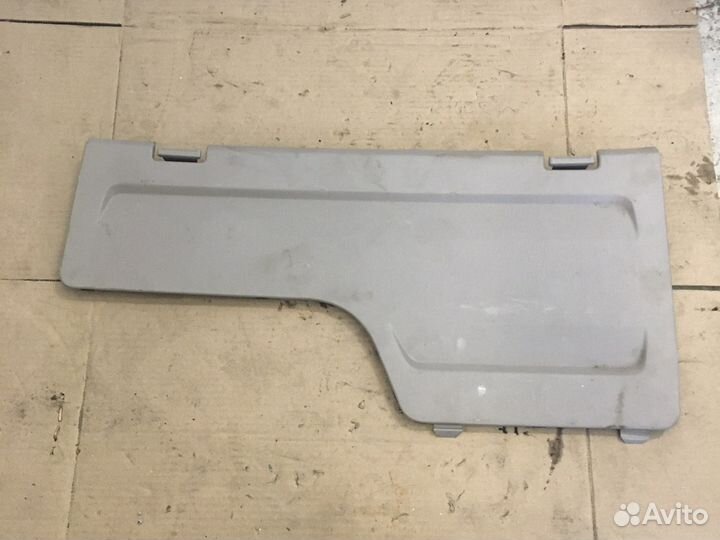 Обшивка багажника Toyota 4Runner (2698)